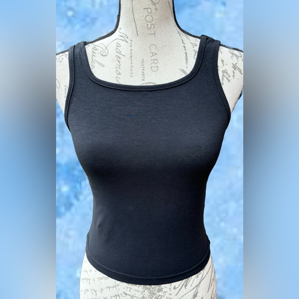 Black Fitted European Design Tank Top
Small 
Like New / Never Worn
Made in Italy